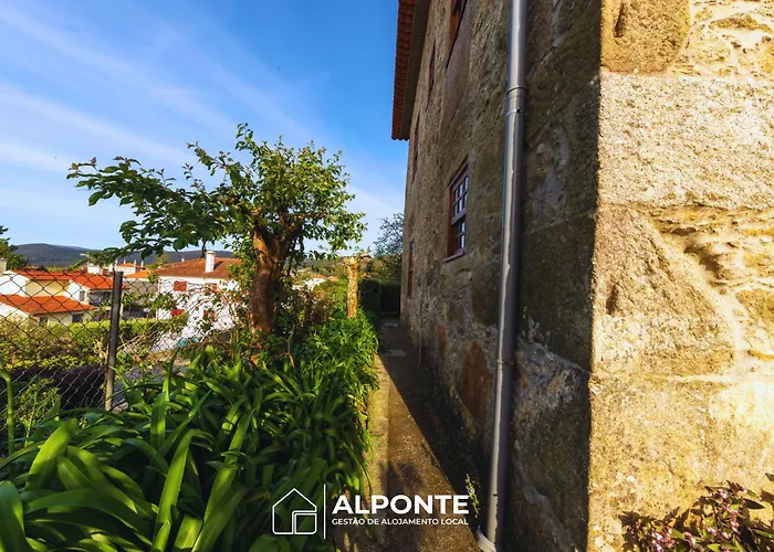 Ferienhaus Casa Da Pedra By Alponte Venade